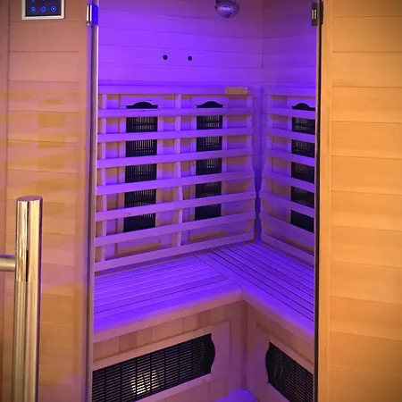 Et Sauna De Cogny